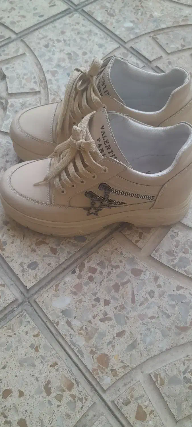 کفش زنانه کاملا نو|کیف، کفش، کمربند|مراغه, |دیوار