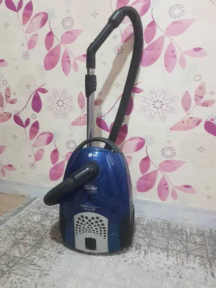 فروش جاروبرقی کارکرده ولی سالم|جاروبرقی، جارو شارژی، بخارشو|لنگرود, |دیوار