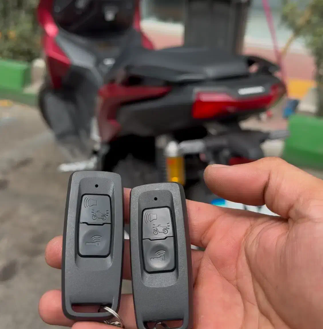 ریموت انواع موتور هندا یاماها کلیک طرح ایروکس nmax|قطعات یدکی و لوازم جانبی|مشهد, ده دی|دیوار