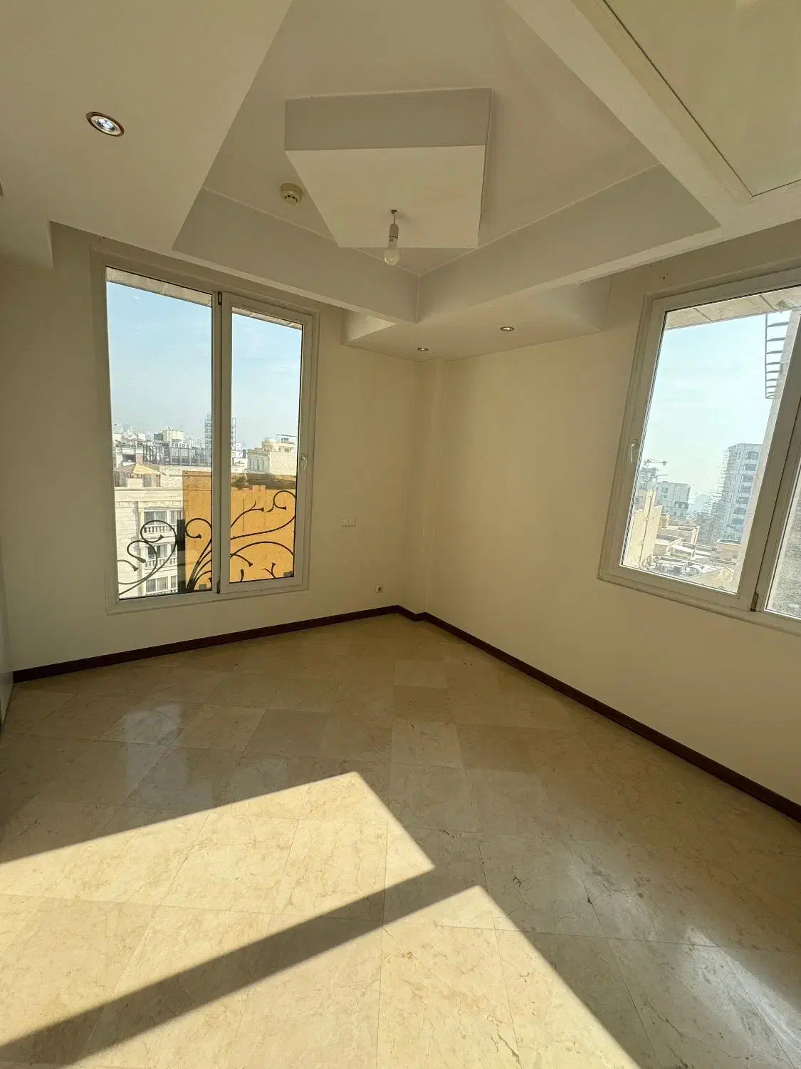 ۲۰۰ متر تاپ لوکیشن/دید مشجر*فول امکانات