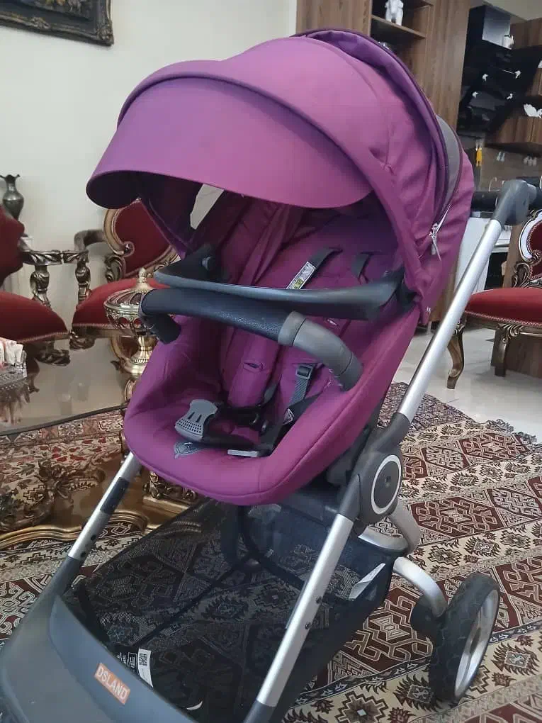 کالسکه خارجی در نو|کالسکه و لوازم جانبی|کرج, شهرک بهارستان|دیوار