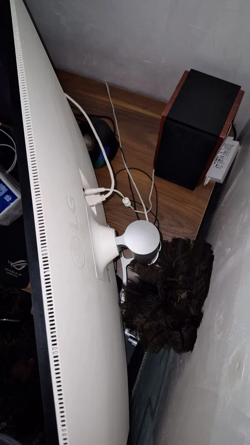 مانیتور LG 4K 32UN650-W|قطعات و لوازم جانبی رایانه|قدس, شهر‌قدس|دیوار