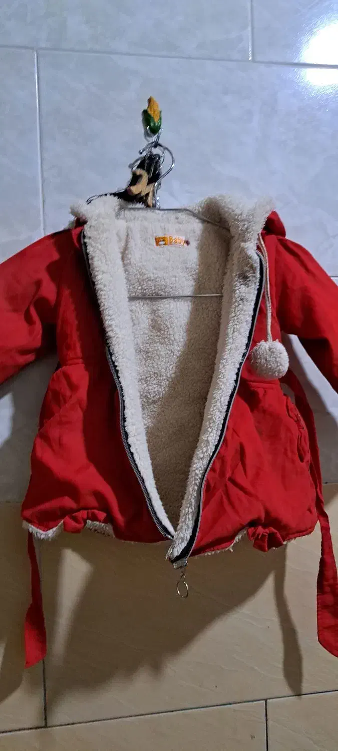 کاپشن دخترانه زیبا|کفش و لباس بچه|میبد, |دیوار