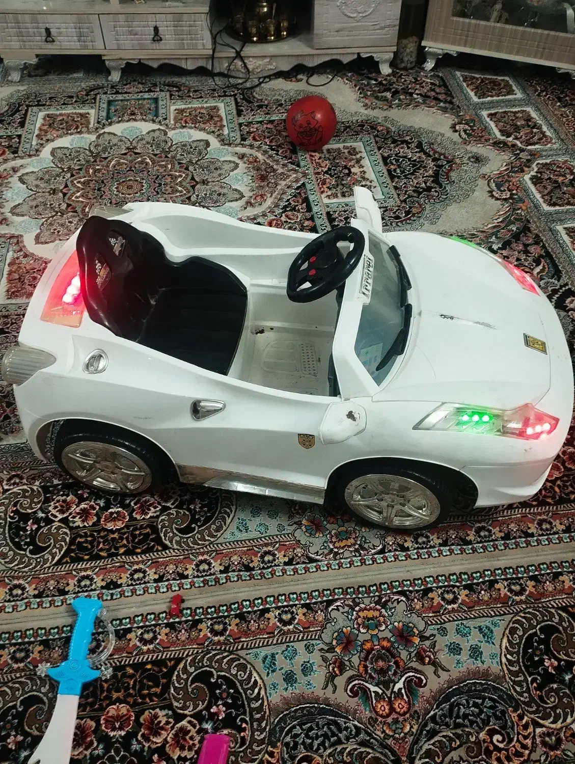 ماشین و موتور شارژی|اسباب‌بازی بچه|سبزوار, امام خمینی (ناوی)|دیوار