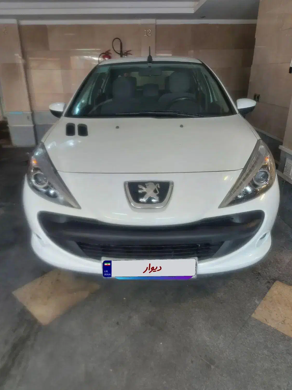 پژو ۲۰۷ اتومات|خودرو سواری و وانت|تهران, زعفرانیه|دیوار