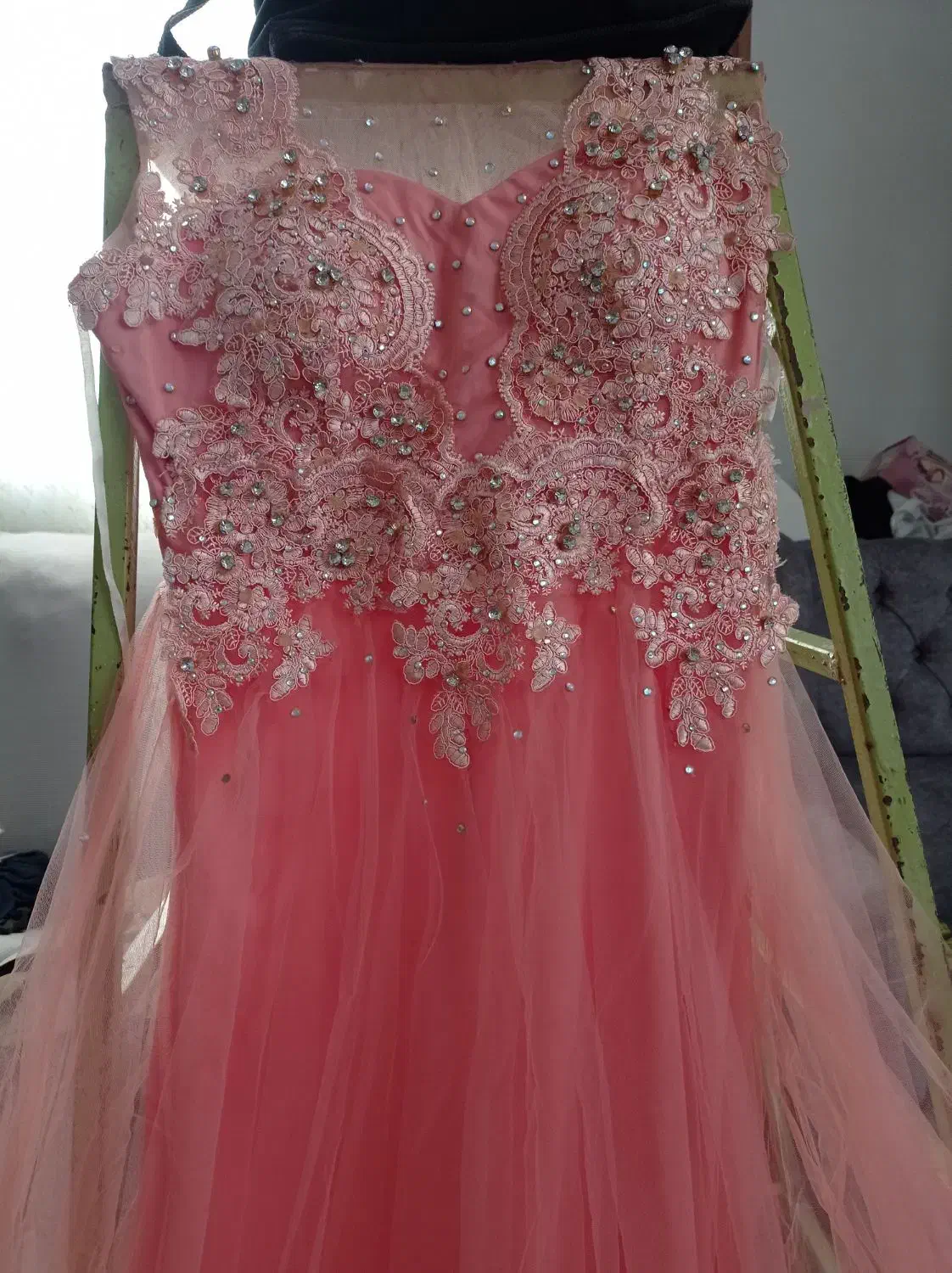 لباس مجلسی|لباس|شیروان (خراسان), |دیوار