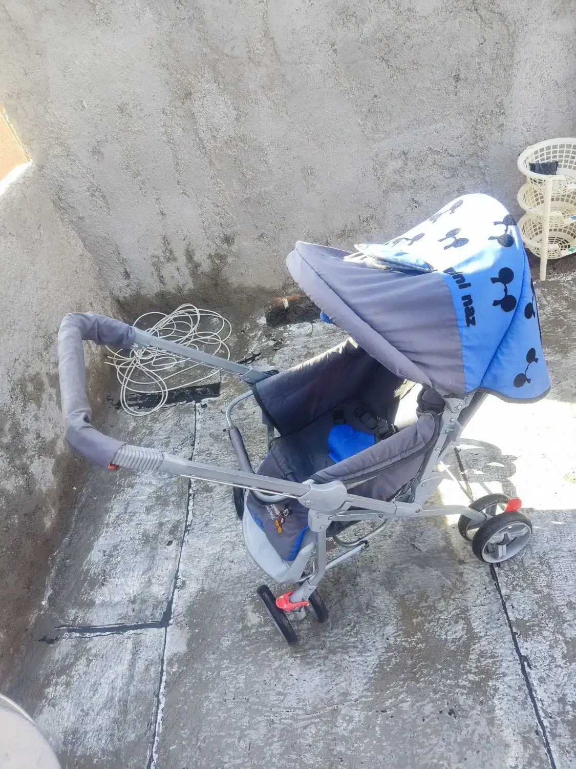 کالسکه بچه|کالسکه و لوازم جانبی|سبزوار, شرق کال عیدگاه|دیوار
