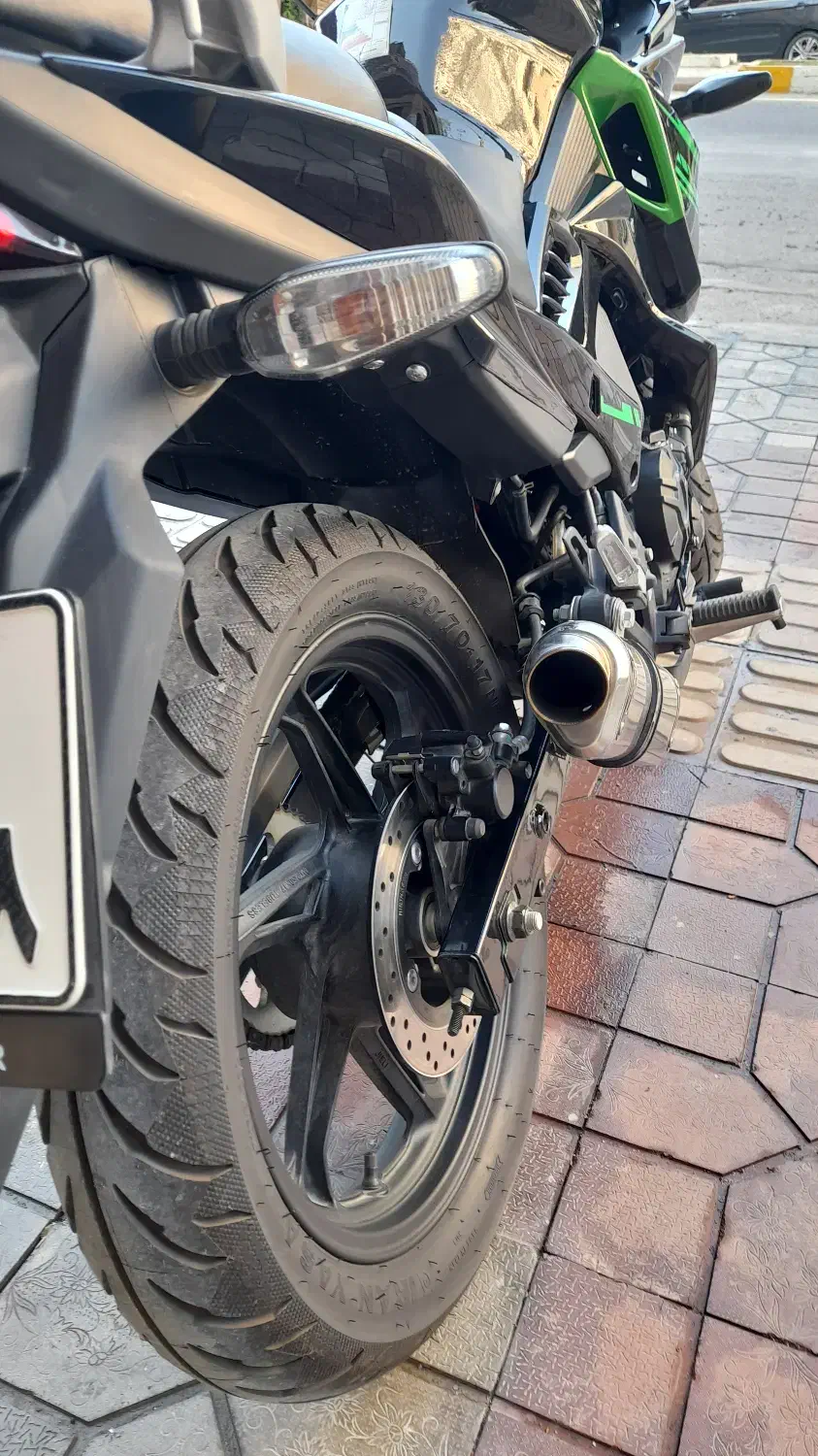 مگلی در حد ۴۰۲ ( معاوضه )|موتورسیکلت|سرخرود, |دیوار