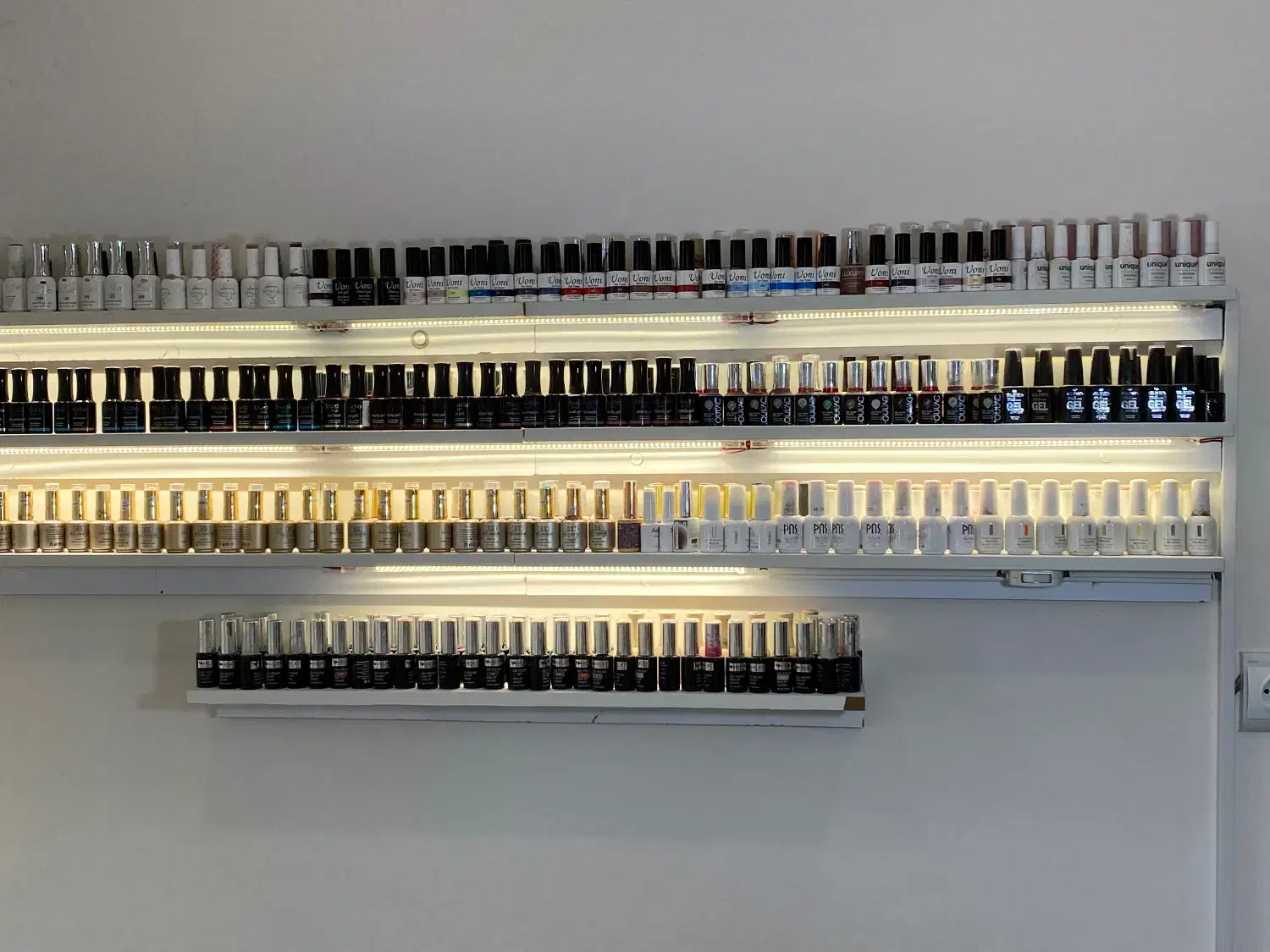 استند دیواری|کتابخانه، شلف، قفسه‌های دیواری|زنجان, |دیوار