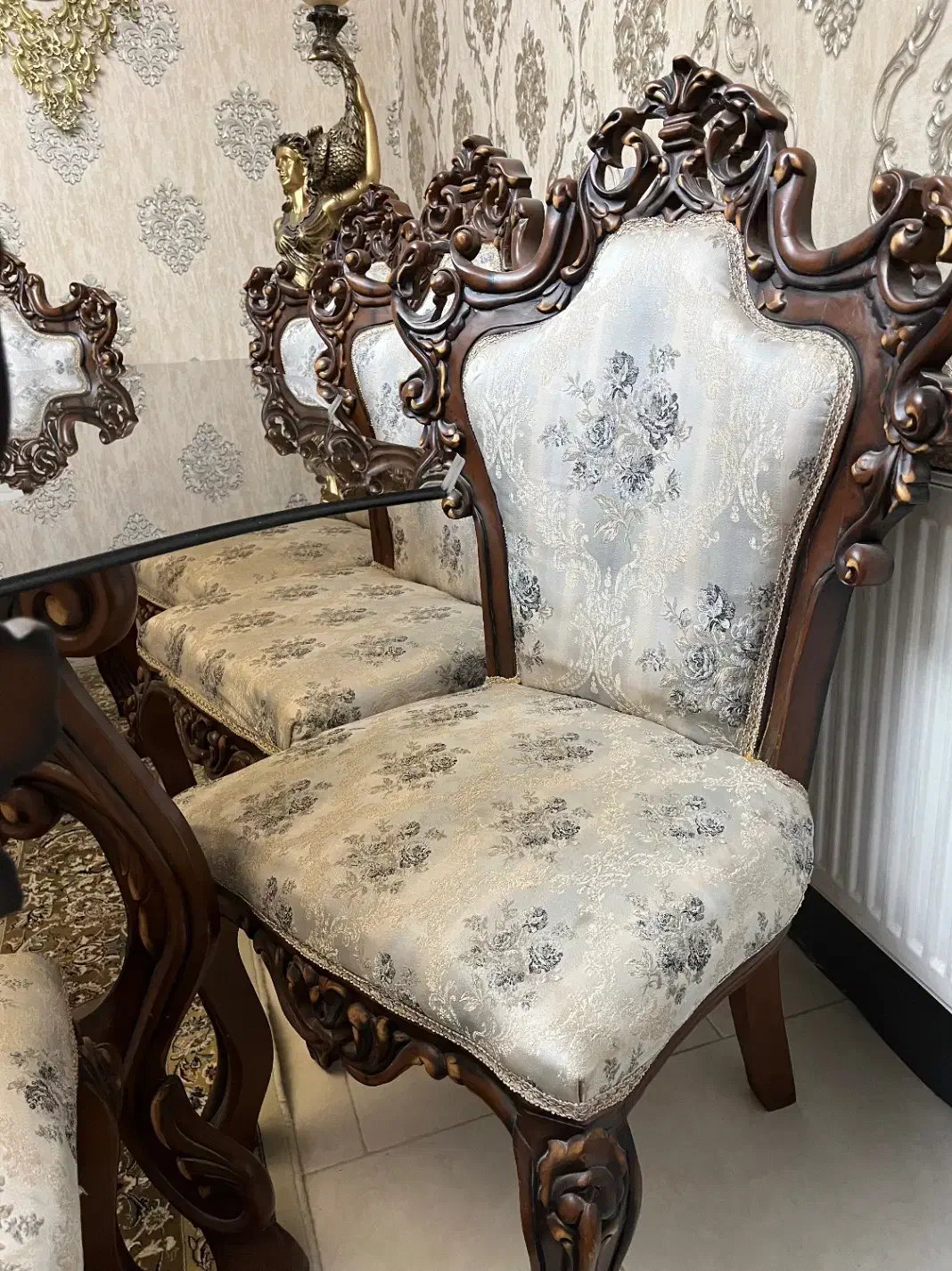 میز نهار خوری|میز و صندلی غذاخوری|فردیس, نگارستان|دیوار