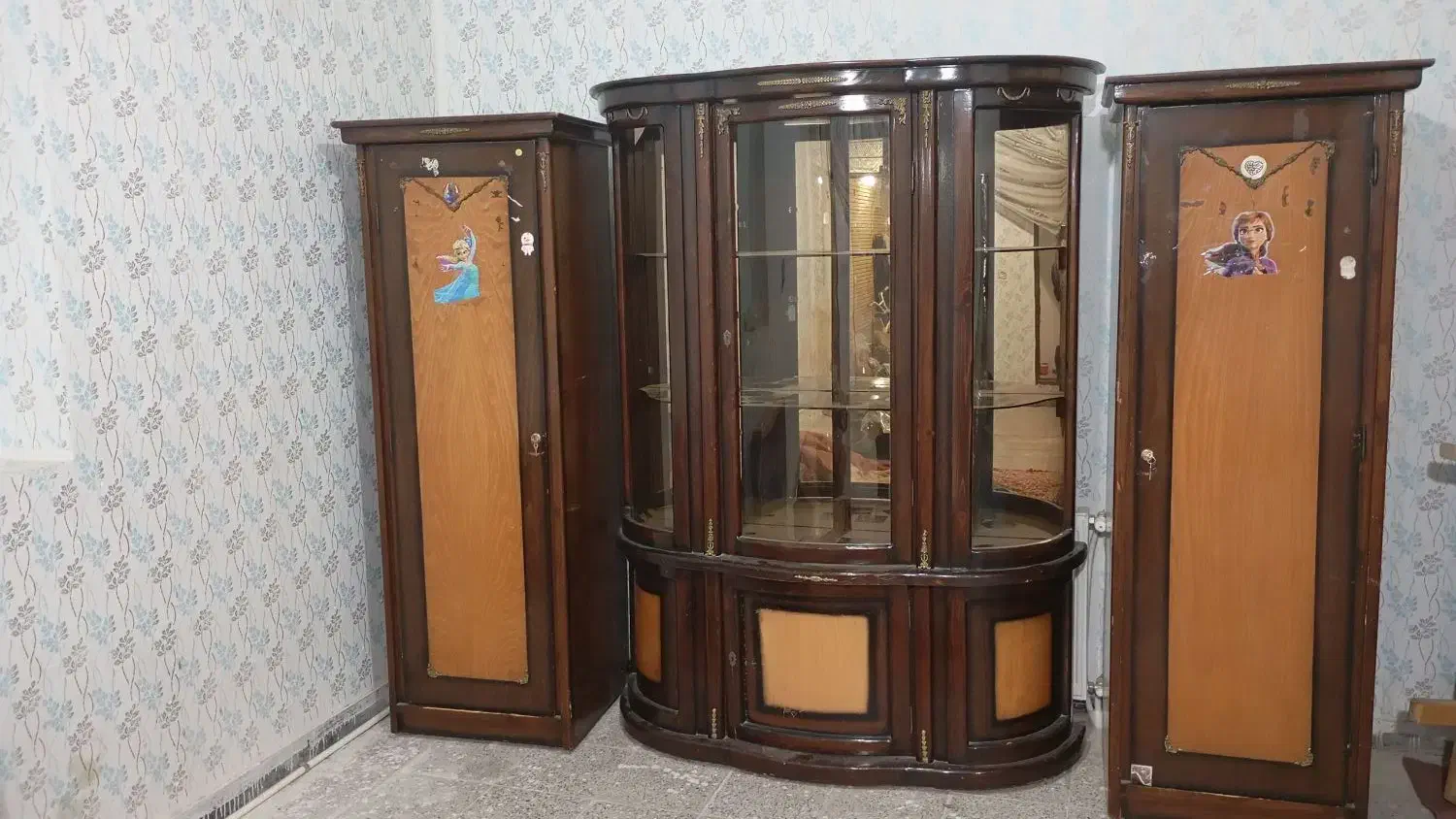 بوفه سه تیکه|بوفه، ویترین، کنسول|زاهدان, |دیوار