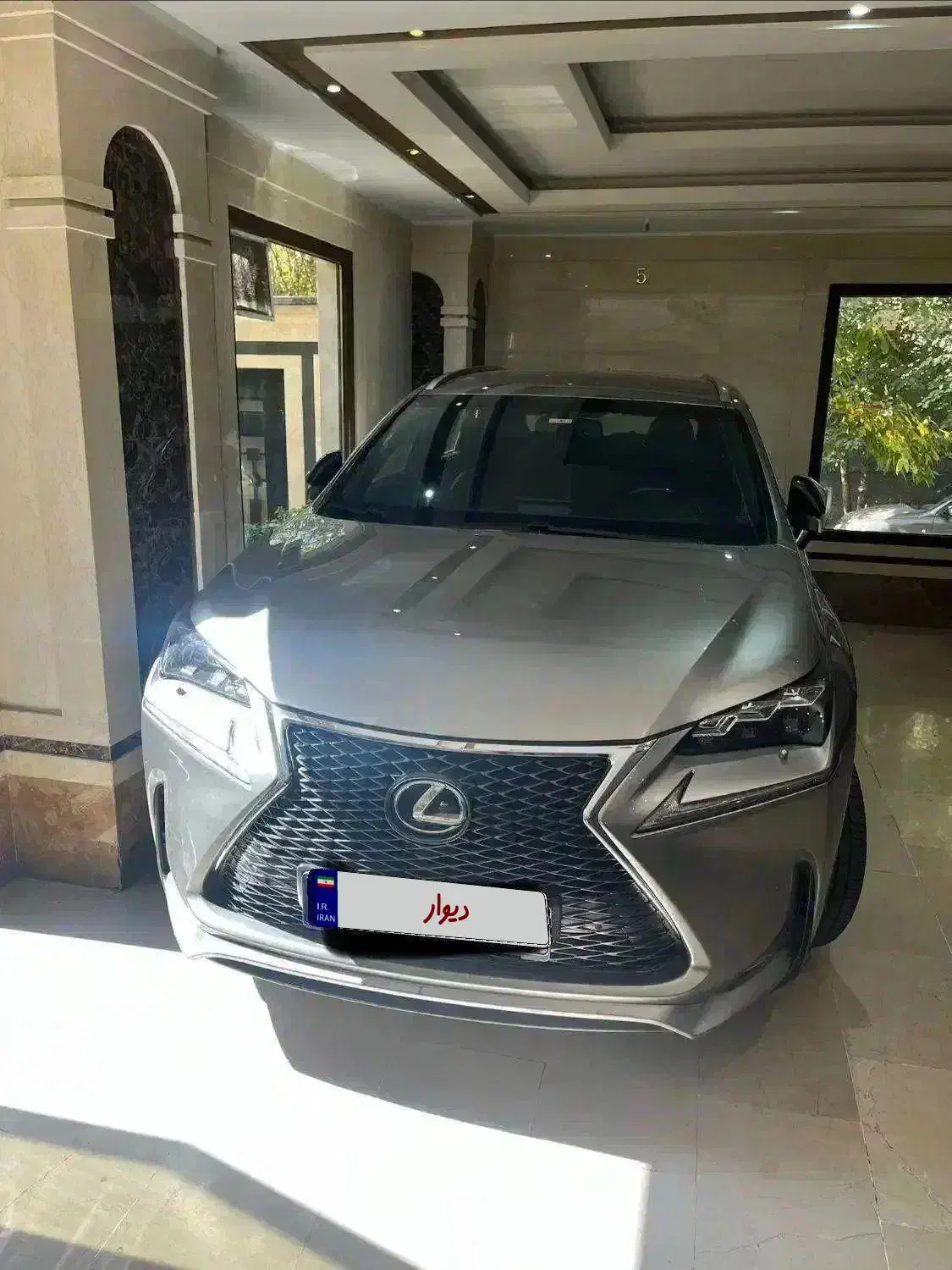 Nx300H fsport 2016|خودرو سواری و وانت|تهران, میرداماد|دیوار