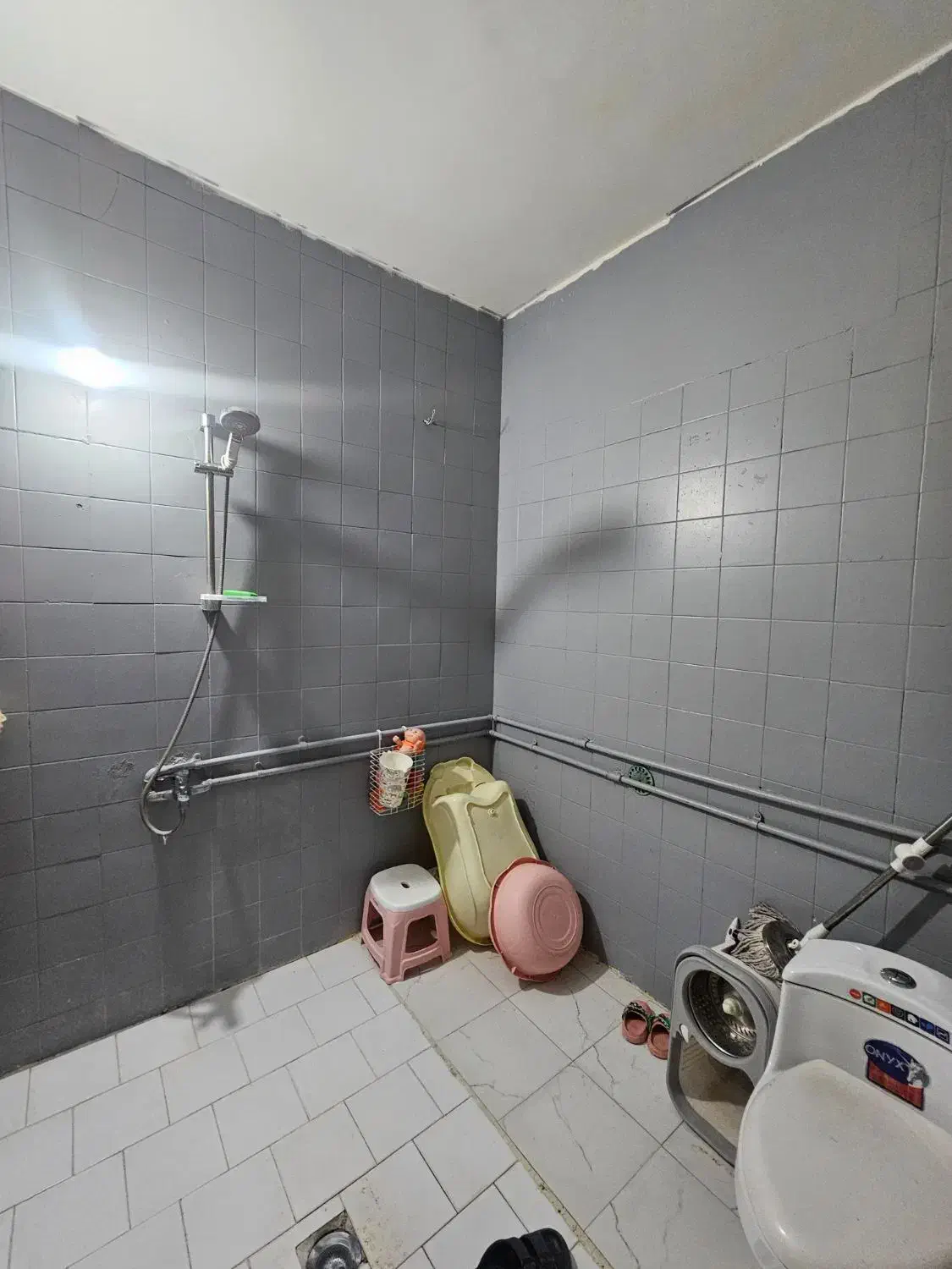 ۹۰ متر/فول امکانات/سالن پرده خور/فلکه اول