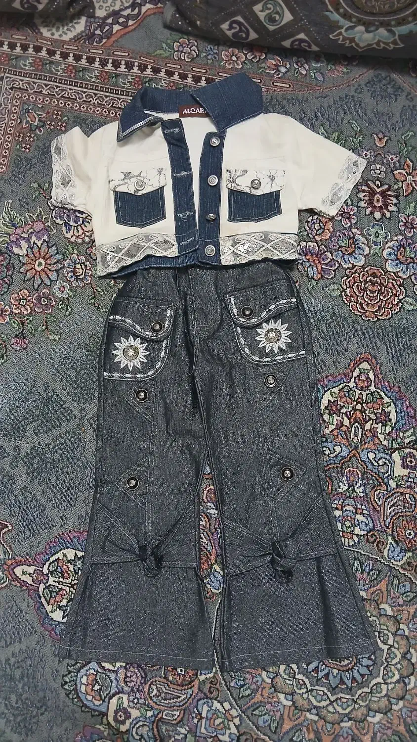 کت وشلوار لی دخترانه در حد نو|کفش و لباس بچه|بروجرد, |دیوار