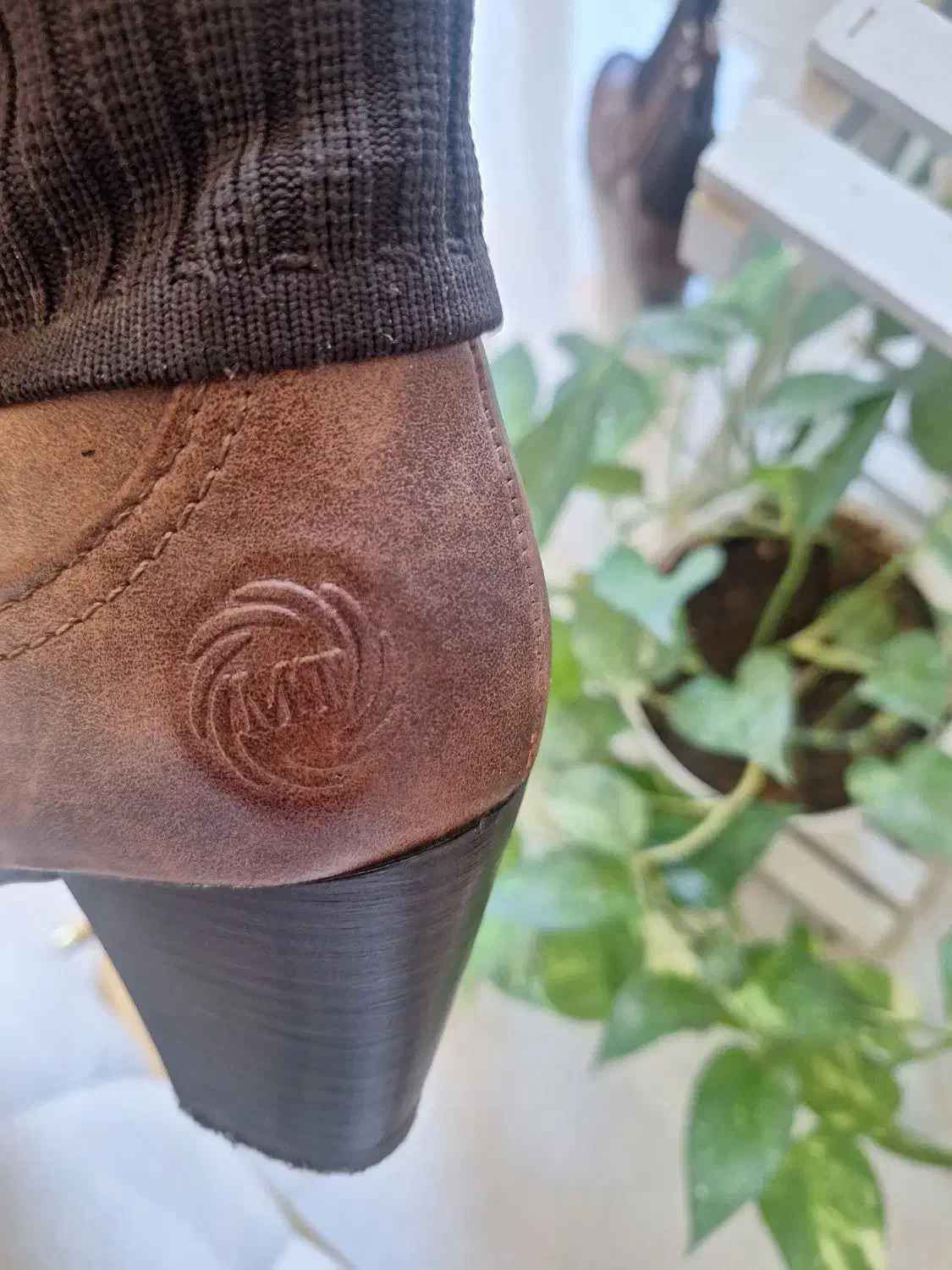 نیم بوت چرم زنانه سایز 40|کیف، کفش، کمربند|سنندج, |دیوار