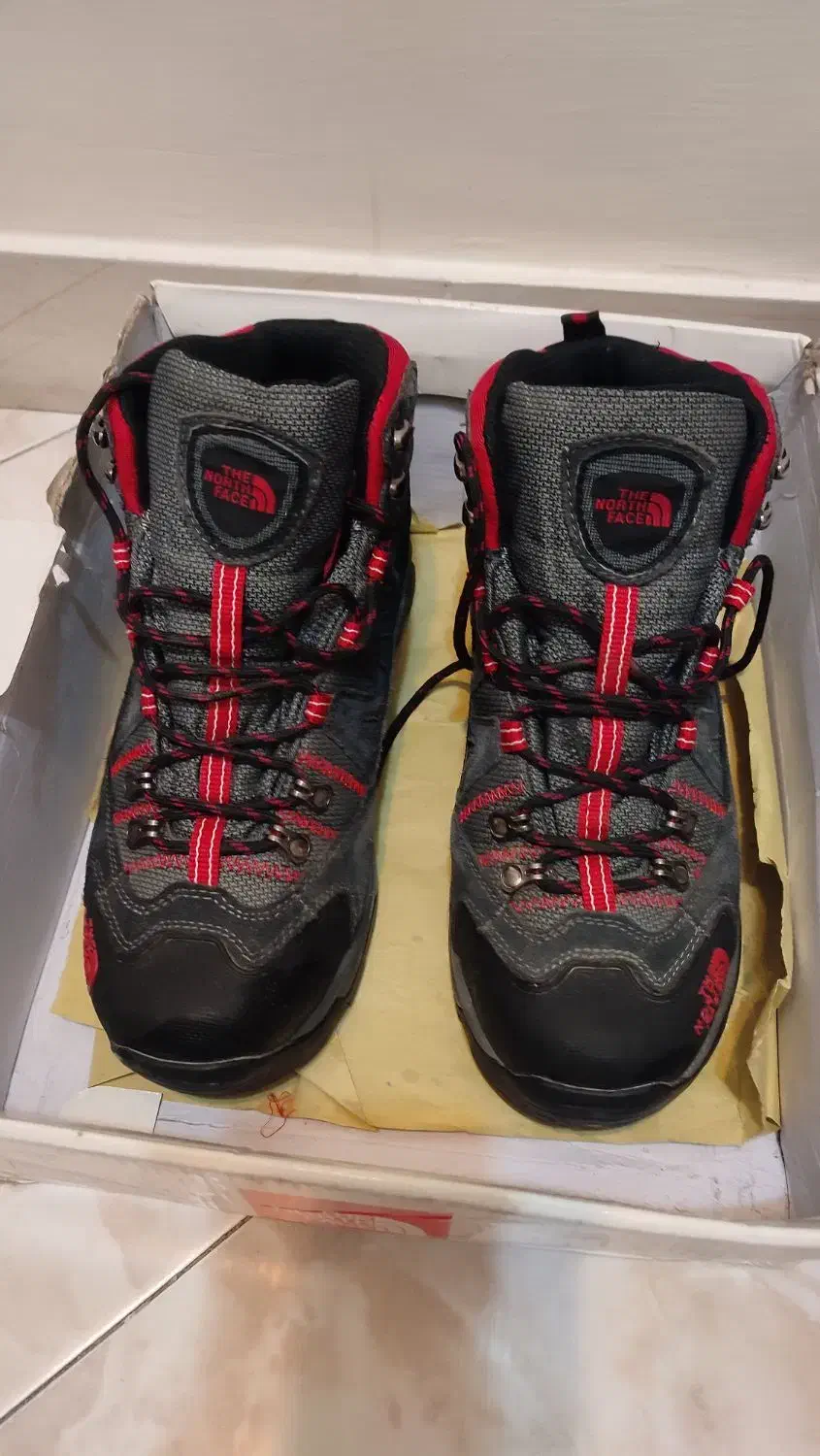 کفش کوهنوردی اصل نورث فیس North face|کیف، کفش، کمربند|تهران, اوقاف|دیوار