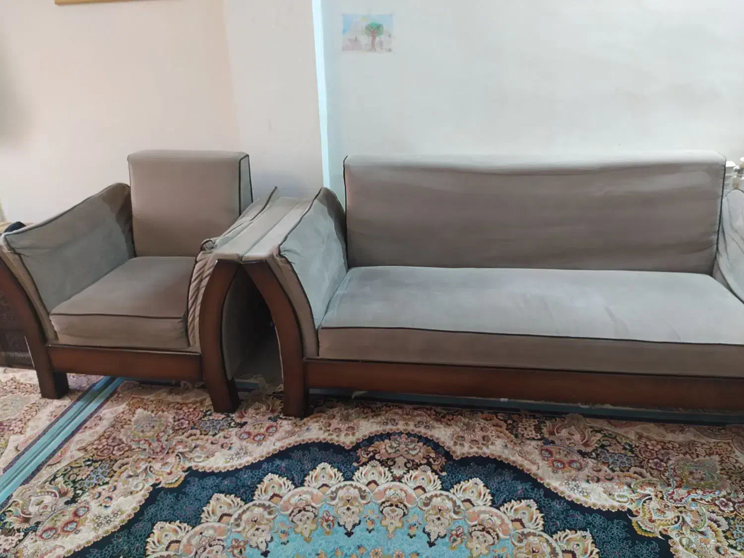 مبل راحتی و میز جلو مبلی|مبلمان خانگی و میز عسلی|گرگان, |دیوار