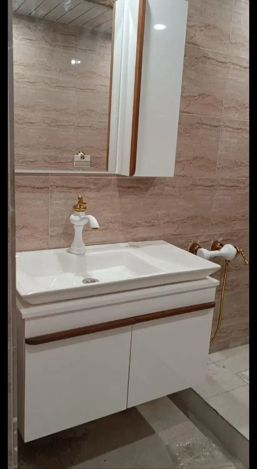 نصب و تعمیر انواع شیرآلات|خدمات پیشه و مهارت|اسلامشهر, شهرک لاله|دیوار