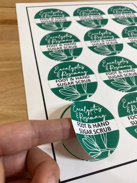 چاپ انواع لیبل برچسب استیکر شبرنگ هولوگرام|خدمات پیشه و مهارت|تهران, خلیج فارس|دیوار