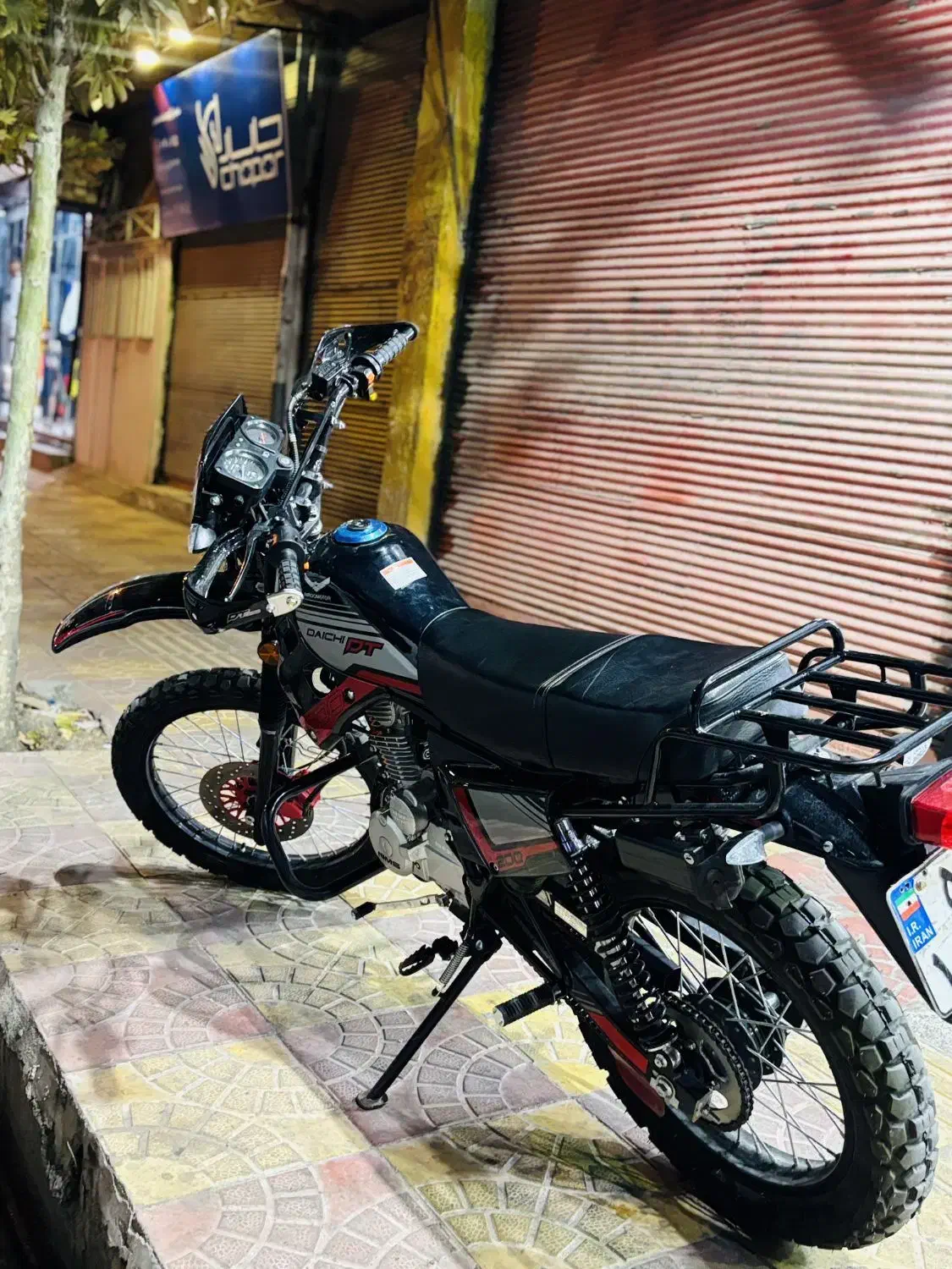 موتور تریل ۲۰۰ مدل ۱۴۰۴|موتورسیکلت|کوهدشت, |دیوار