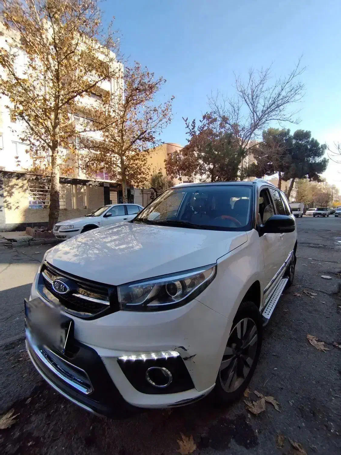 ماشین mvm x 33/سفید/عکسهای واقعی با جزئیات|خودرو سواری و وانت|تهران, نازی‌آباد|دیوار