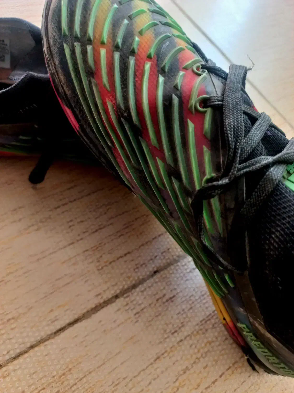 کفش سالن آدیداس|کیف، کفش، کمربند|شاهین‌شهر, فردوسی|دیوار