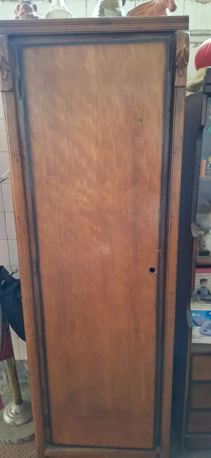 سرویس چوبی قدیمی دوجفت کمدتک .ویترین .|جاکفشی، کمد، دراور|قم, باجک یک|دیوار