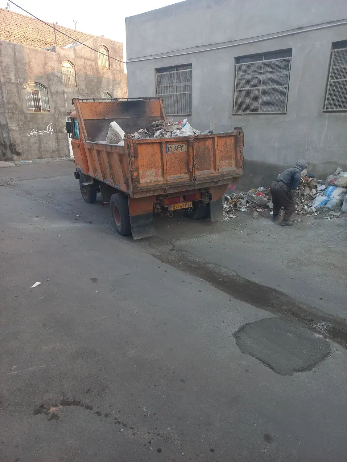 حمل نخاله و مصالح ساختمانی با خاور کمپرسی|خدمات حمل و نقل|ساوه, |دیوار