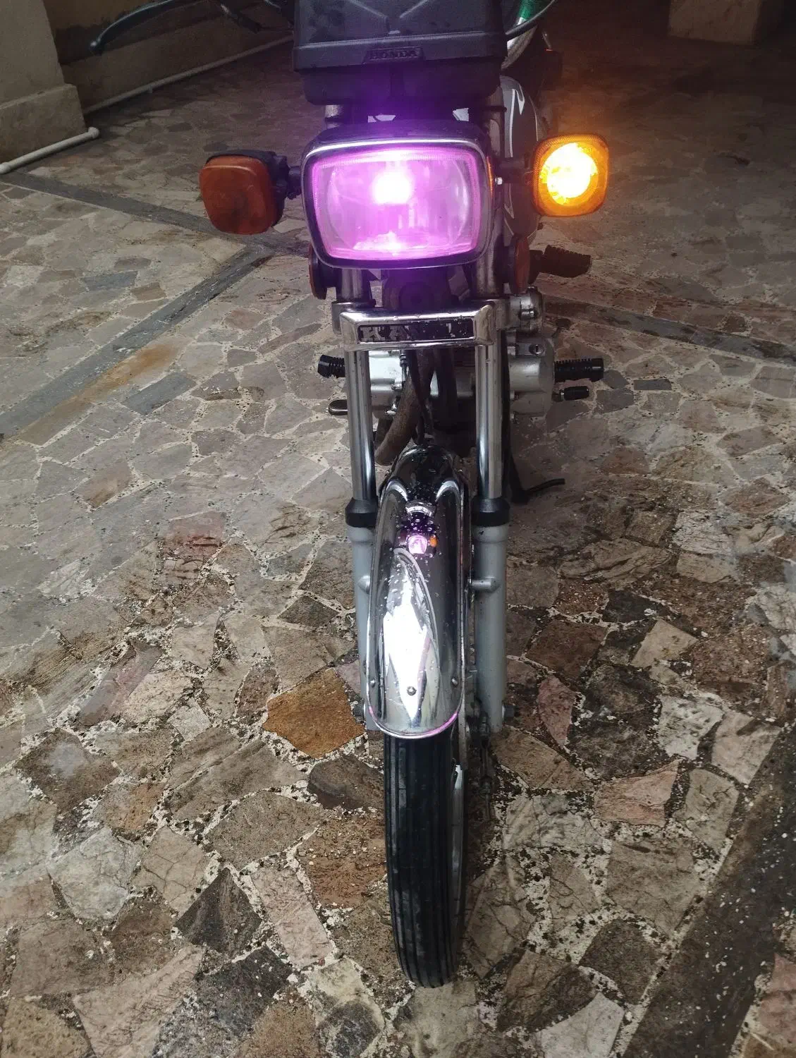 متور هندا 125کبیر|موتورسیکلت|رشت, پاره بیجار|دیوار