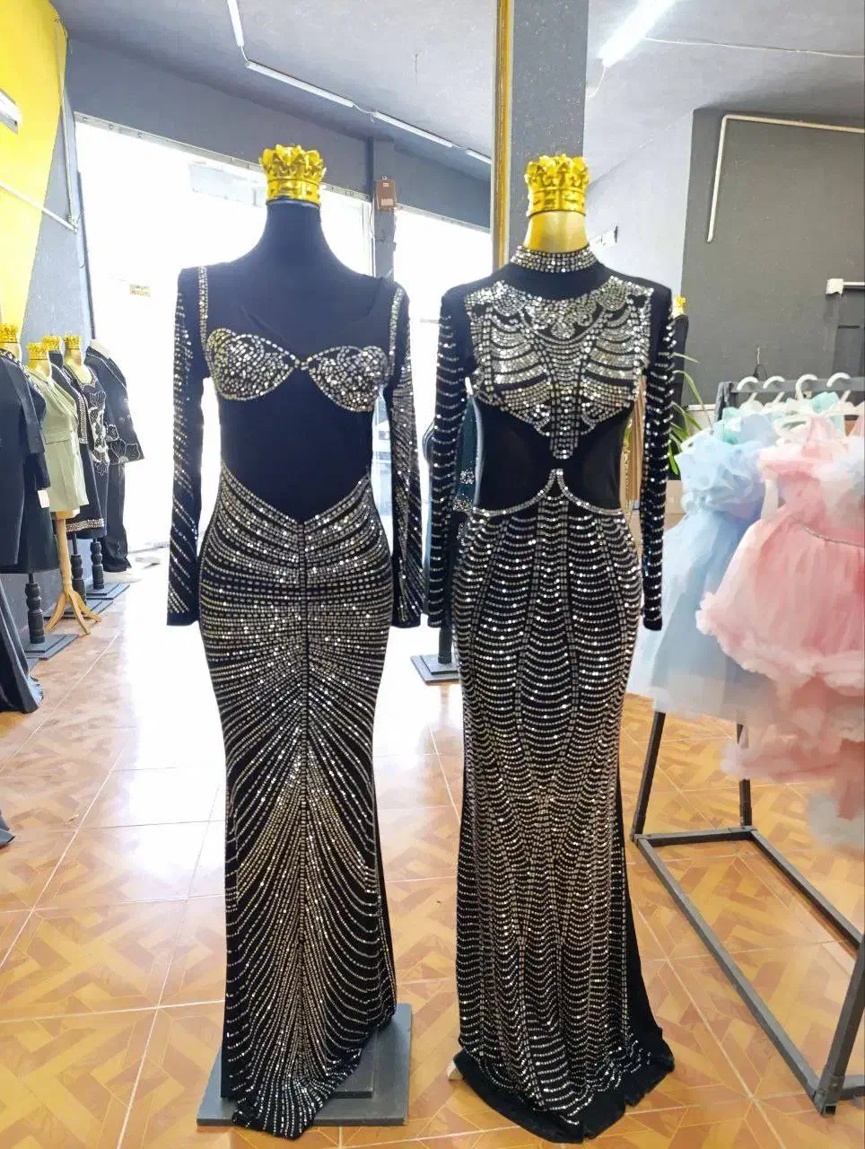 نگینی|لباس|خمینی‌شهر, |دیوار