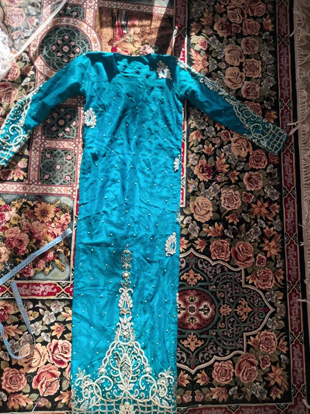 لباس محلی در حد نو|لباس|شیراز, گویم|دیوار