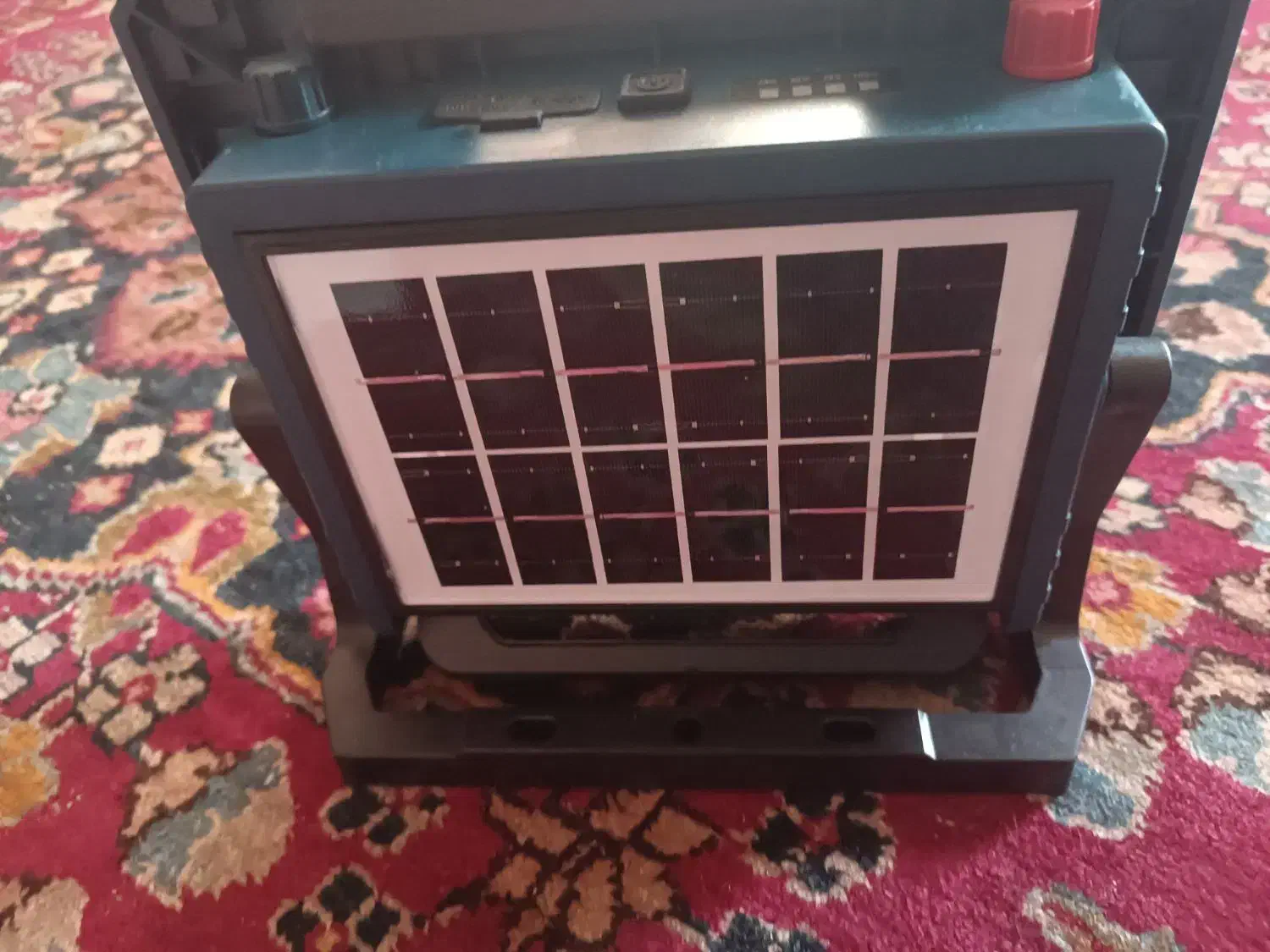 پرژکتور شارژی با پنل خورشیدی  پاور هم داره 200w|لامپ و چراغ|دامغان, |دیوار