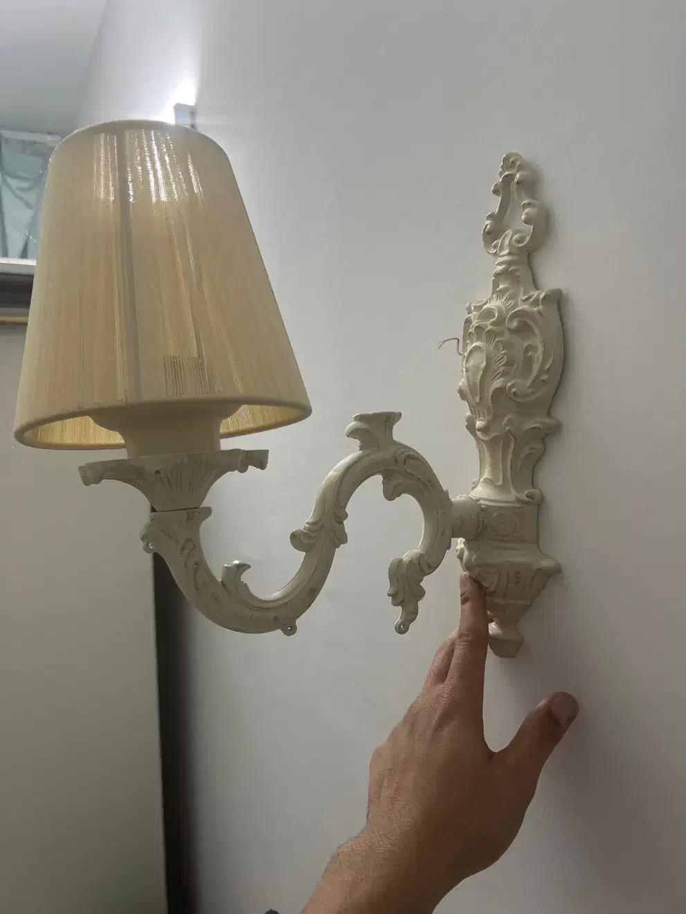 دو عدد لوستر دیواری|لوستر و چراغ آویز|گلبهار, شهر جدید گلبهار|دیوار