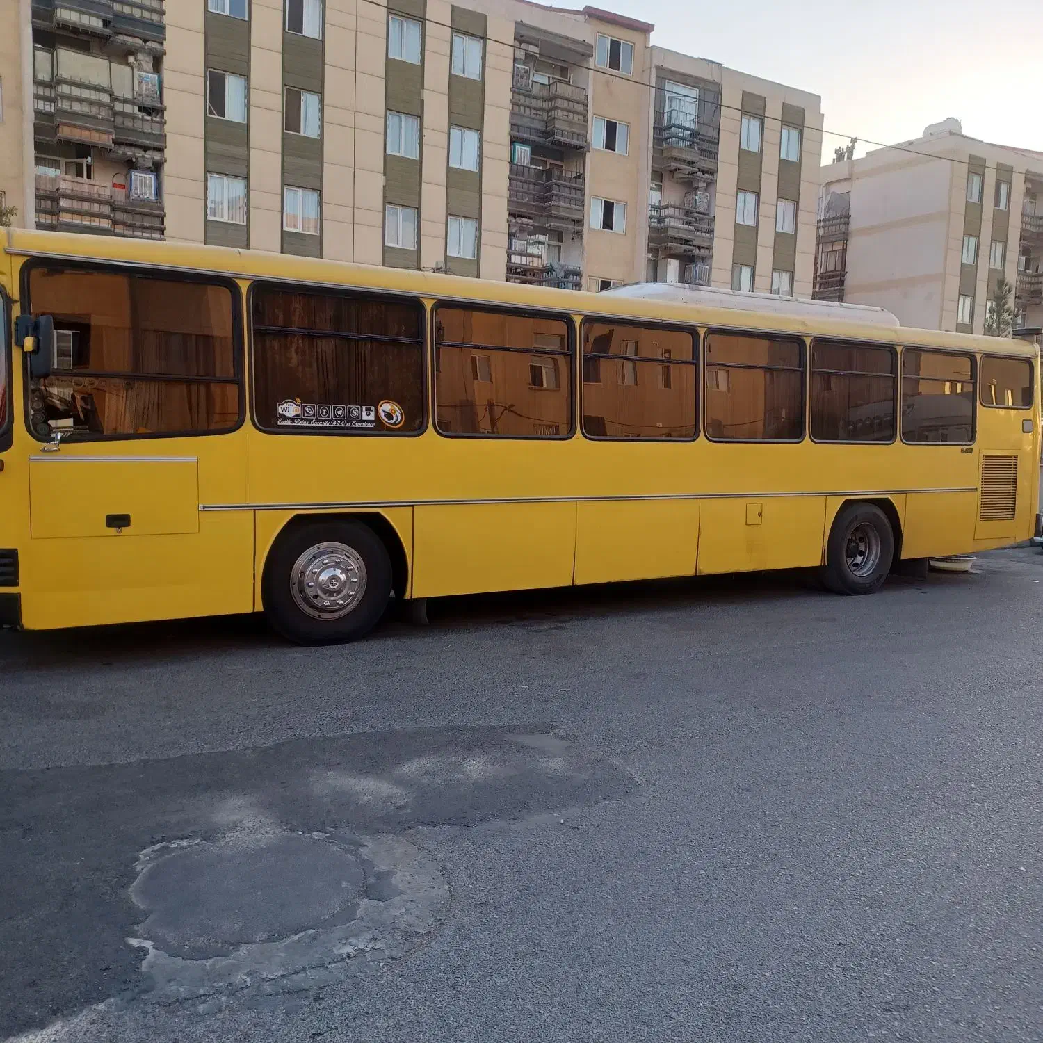 اتوبوس ۴۵۷|خودرو سنگین|اسلام‌شهر, مسکن مهر اسلاشهر (شهرک امام خمینی)|دیوار