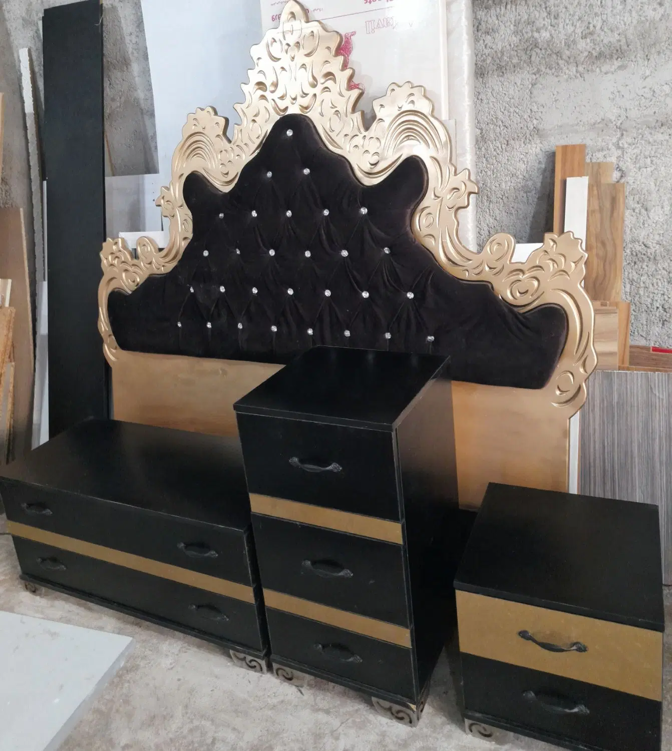 سرویس خواب(دونفره)|تخت و سرویس خواب|رشت, پل تالشان|دیوار