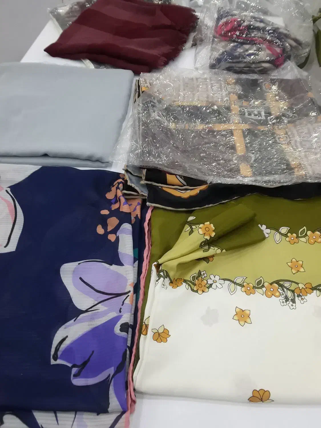 روسری|لباس|جوانرود, |دیوار