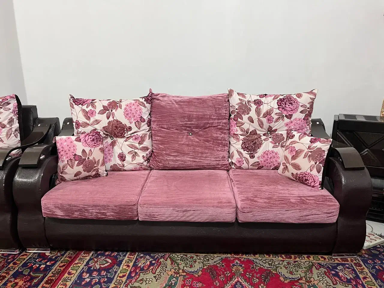 مبل ۸نفره راحتی|مبلمان خانگی و میز عسلی|فیرورق, |دیوار