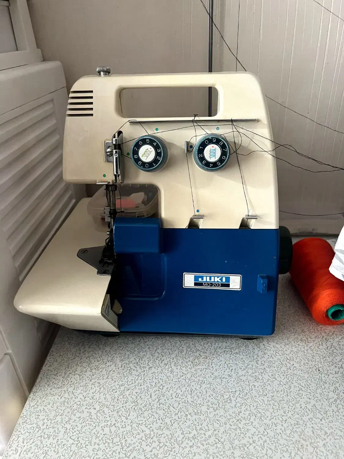 چرخ و سردوز|چرخ خیاطی و ریسندگی|سردشت, |دیوار