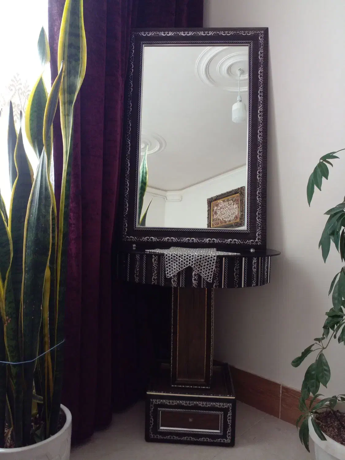 آیینه کنسول|آینه|قائن, |دیوار