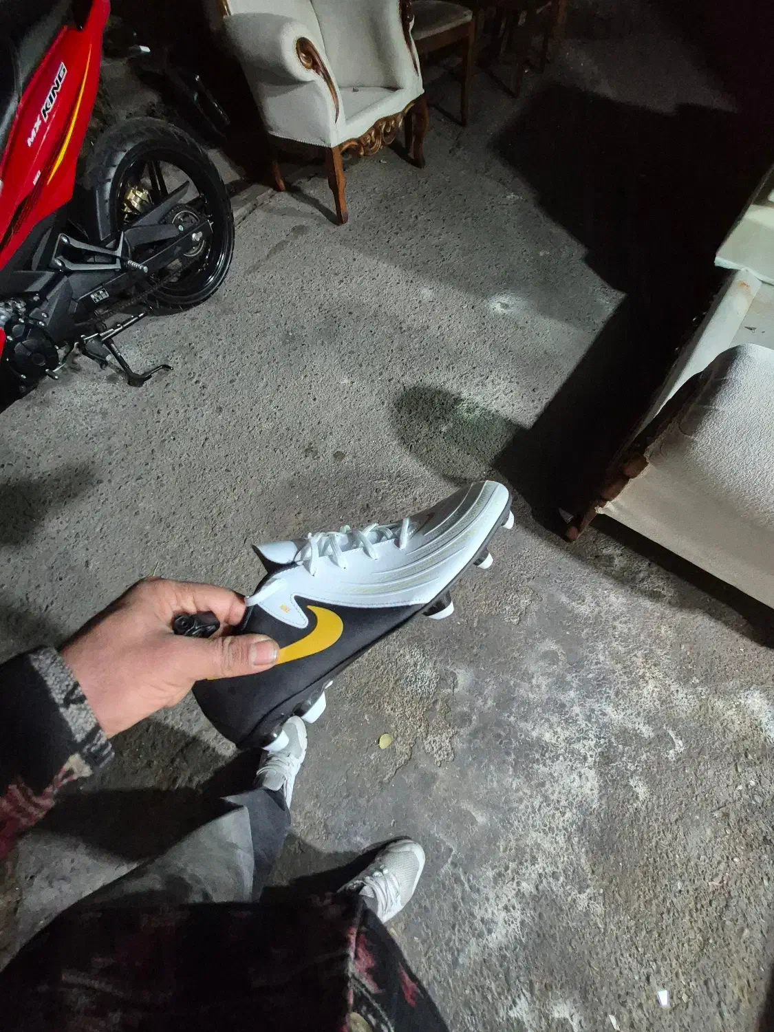 کتونی استوک اورجینال|کیف، کفش، کمربند|تهران, نازی‌آباد|دیوار