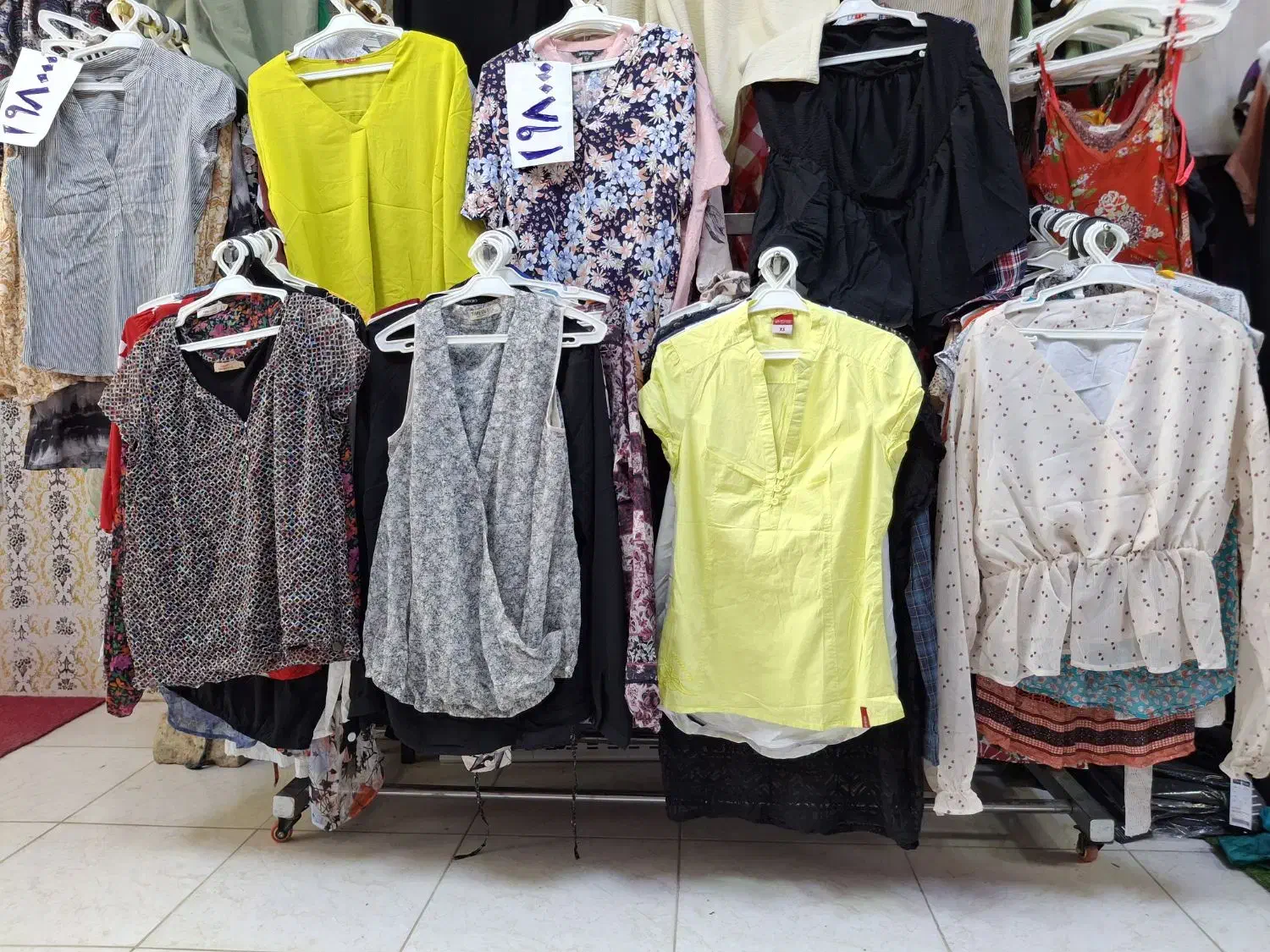 ففط ۱۹۸۰۰۰|لباس|کبودرآهنگ, |دیوار