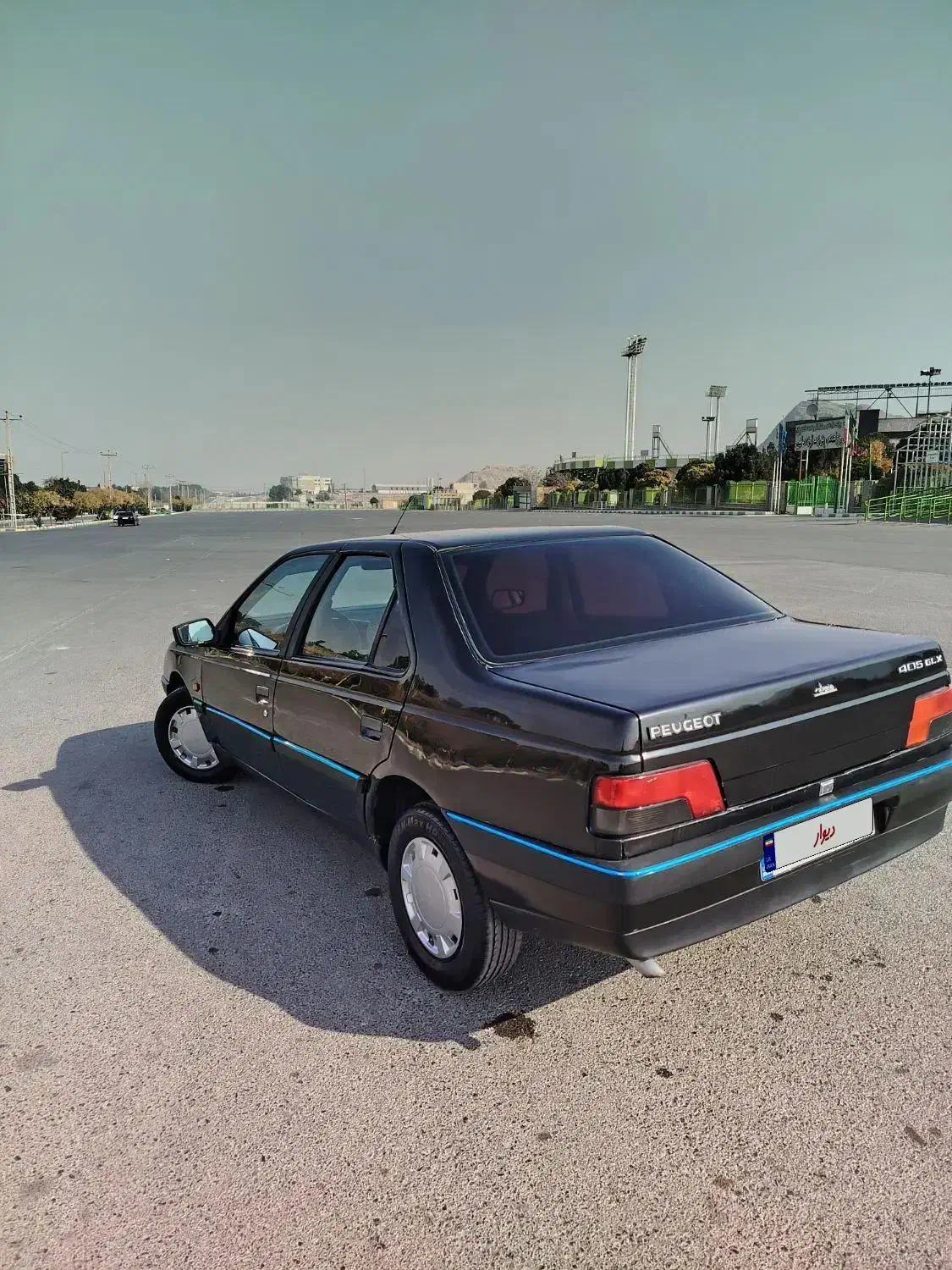 پژو 405glx|خودرو سواری و وانت|فولادشهر, B6|دیوار