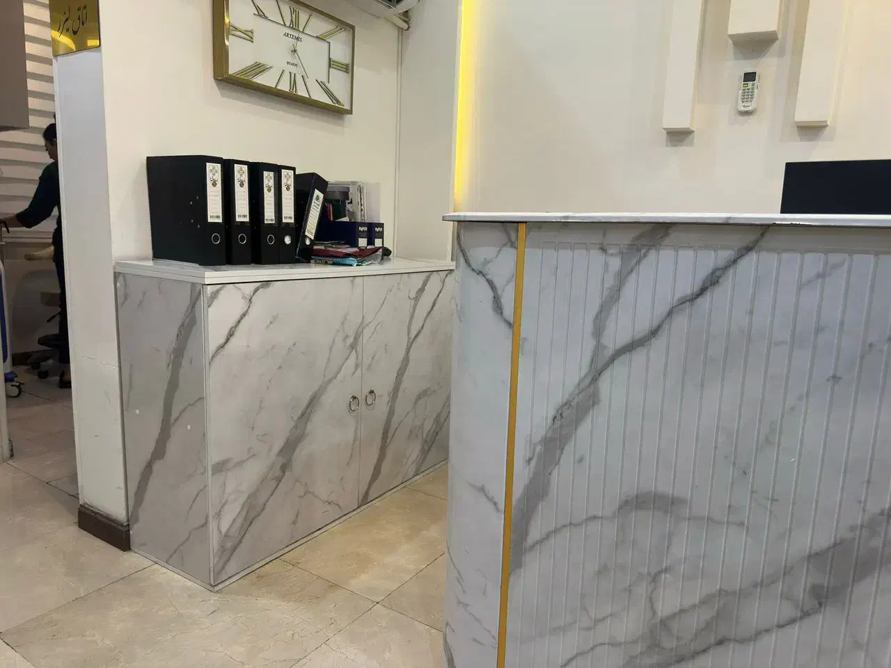 میز ناخن وصندلی اصلاح طرح برقی((فوری فروش))|آرایشگاه و سالنهای زیبایی|اسلامشهر, مطهری|دیوار