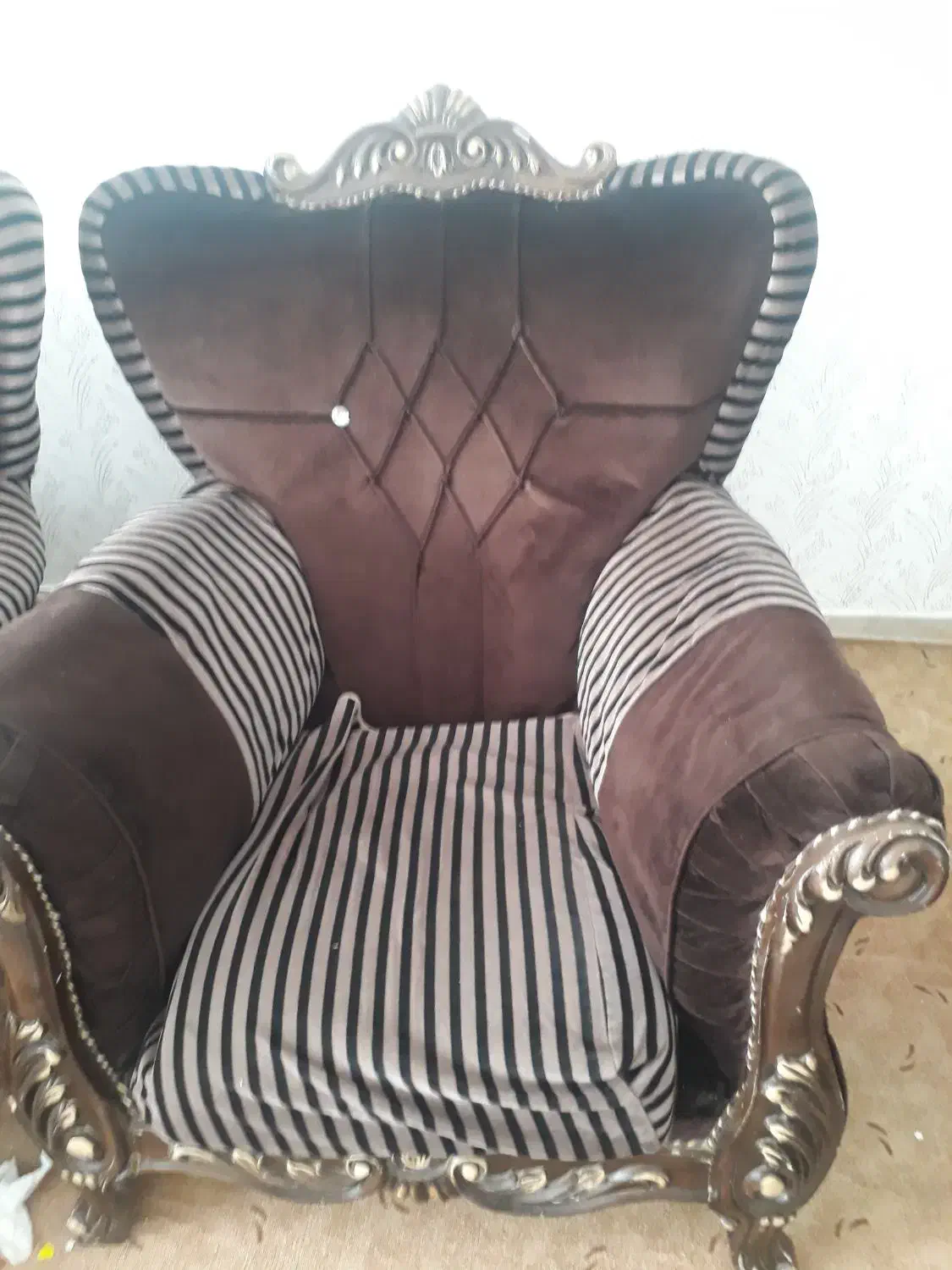 مبلمان ۷ نفره پارچه ترک|مبلمان خانگی و میز عسلی|بروجرد, |دیوار