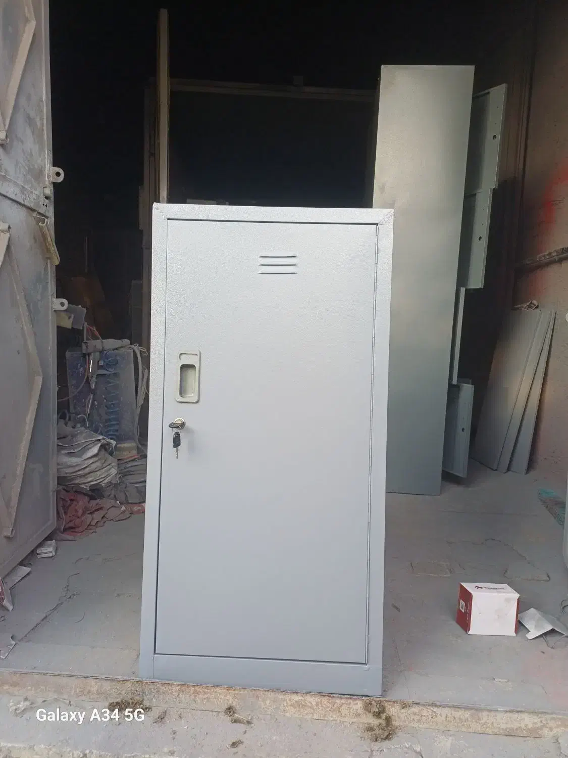 کمد کوتاه فلزی|جاکفشی، کمد، دراور|تهران, شهرک شریعتی|دیوار