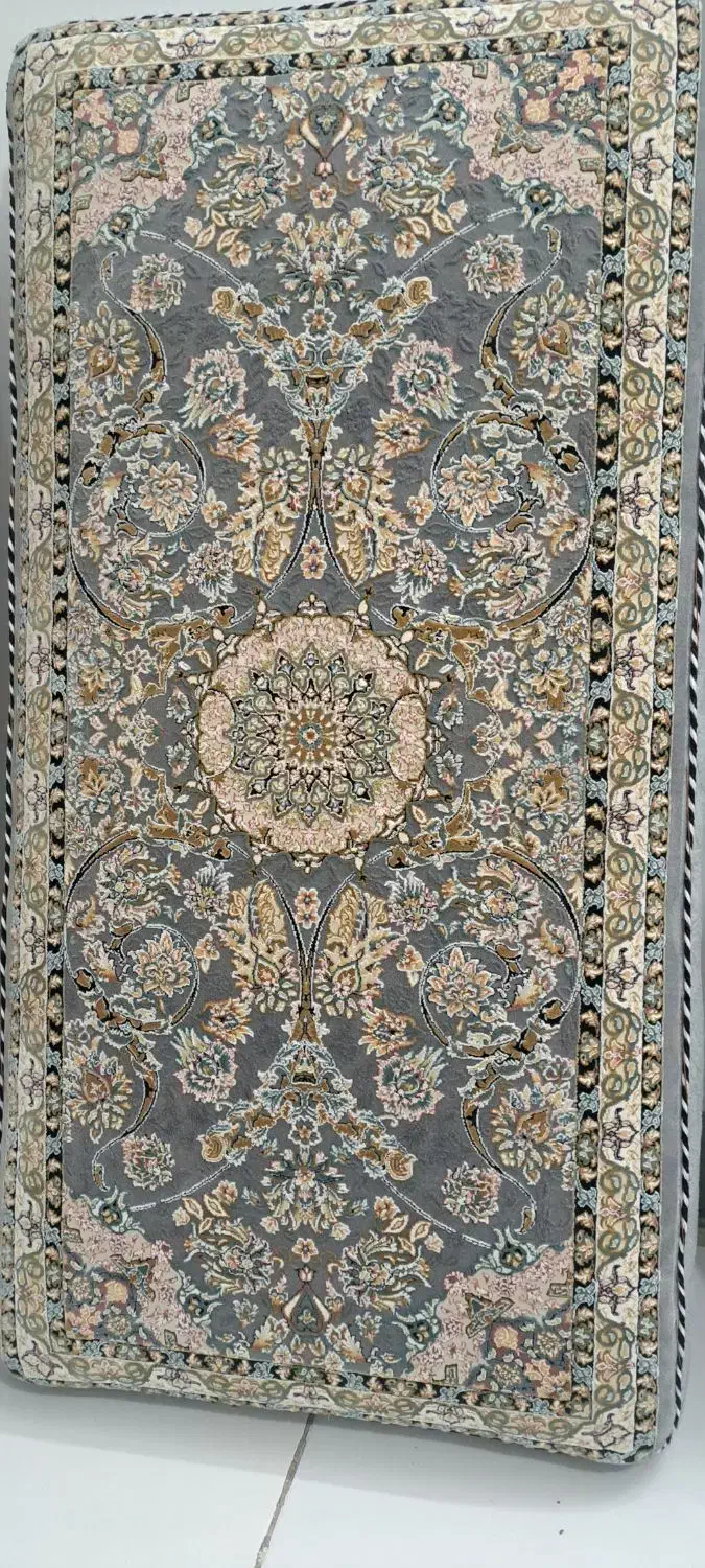 6عدد پشتی نونو قیمت فقط 5میلیون|پشتی|فشاپویه, |دیوار