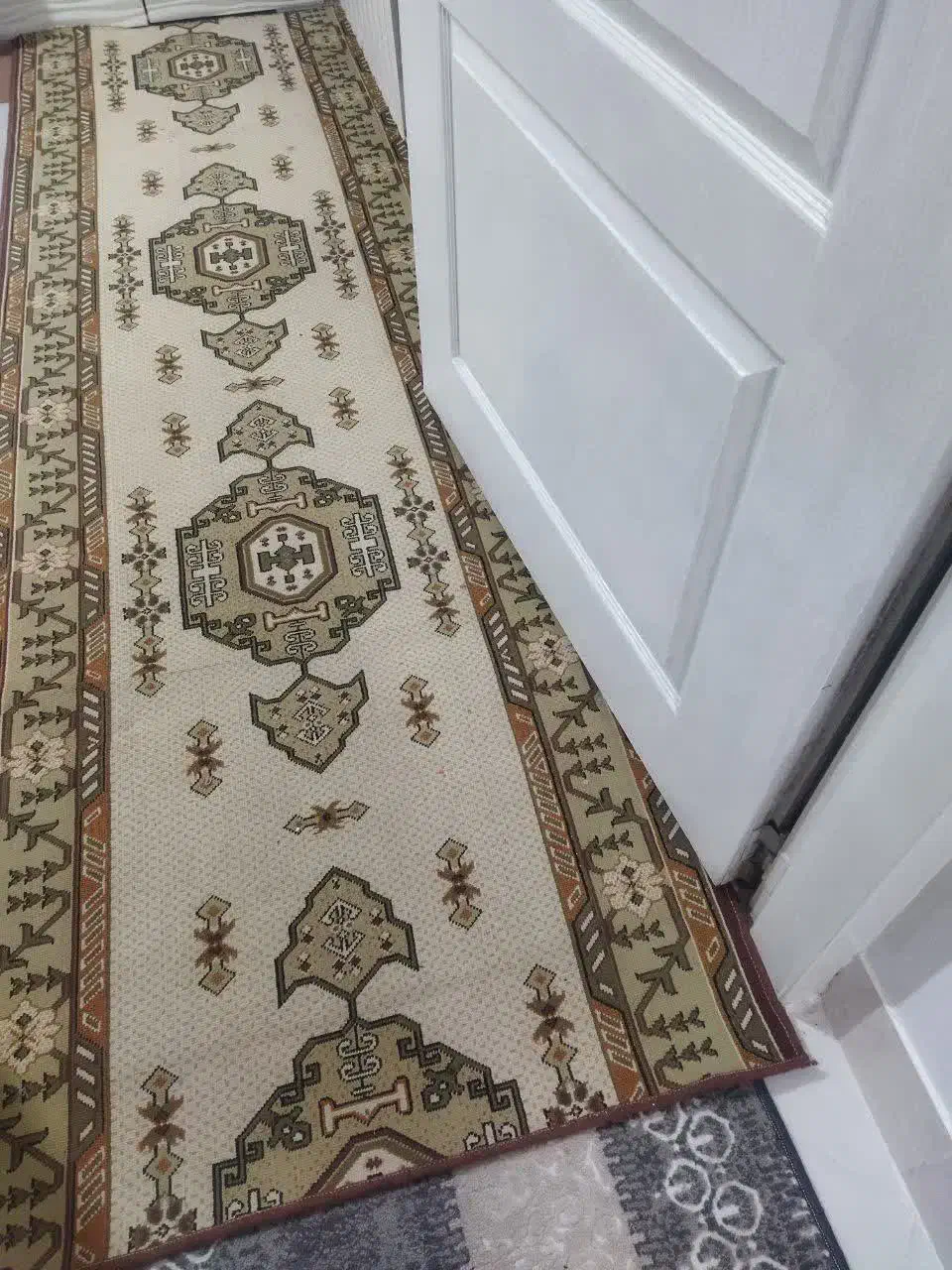 فرش 4متری وکناره|فرش|قم, شهرک مهدیه|دیوار