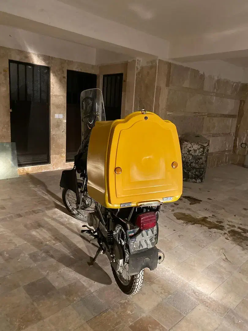 نیازمند پیک موتوری|استخدام خدمات فروشگاه و رستوران|نورآباد, |دیوار