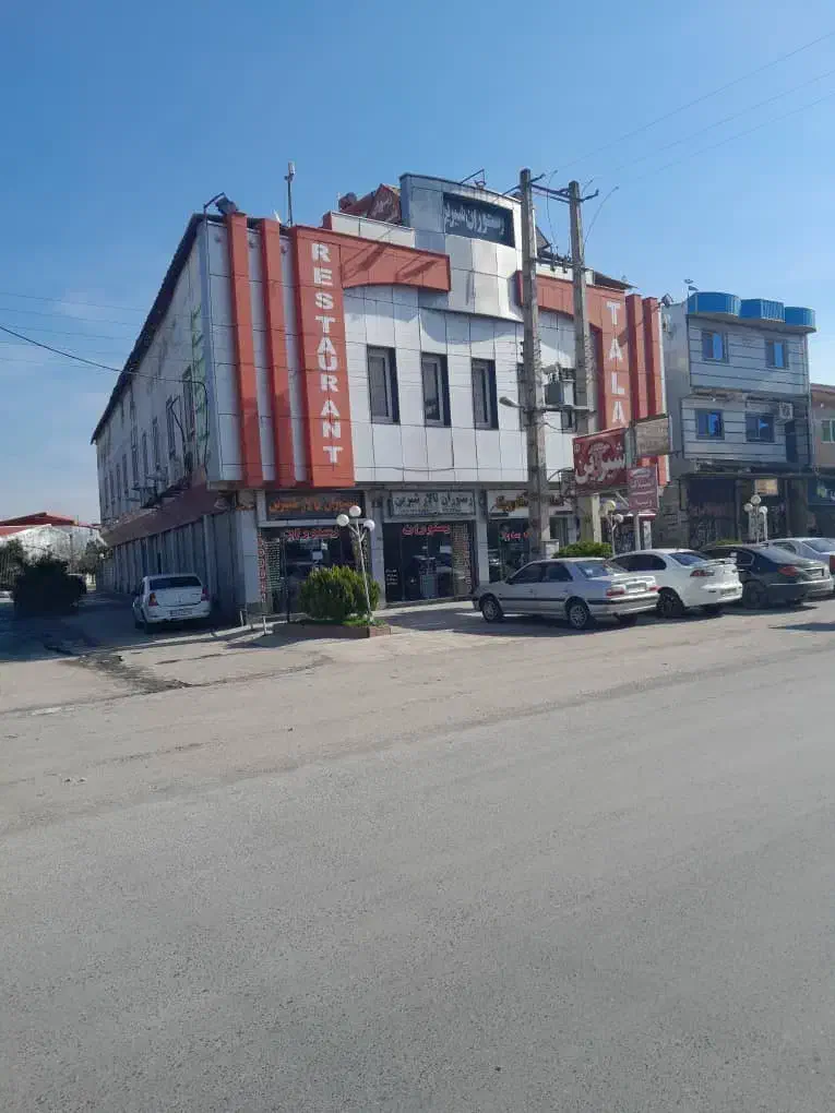 دابو دشت ساختمان تجاری دو طبقه بر آسفالت|اجارهٔ مغازه و غرفه|بابکان, |دیوار