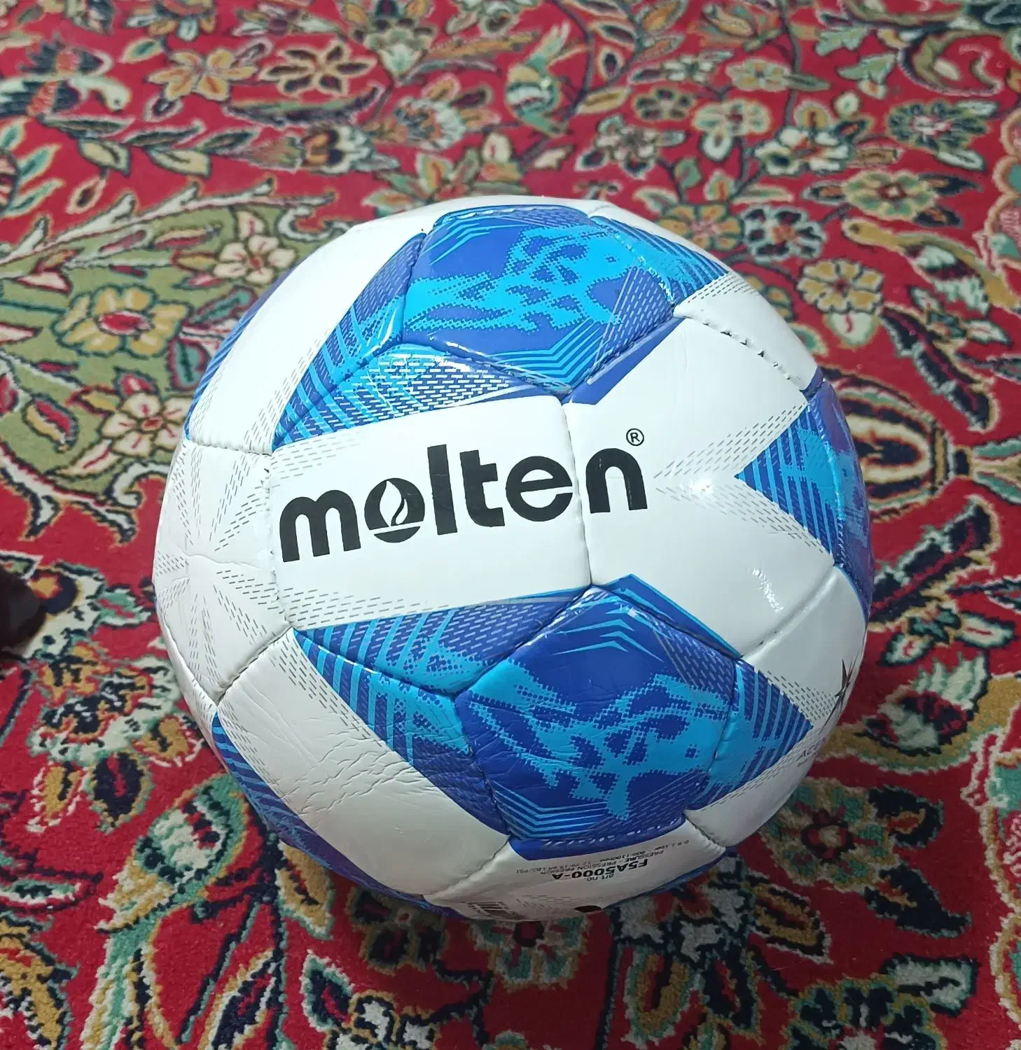 توپ مولتین ۵۰۰۰ اصل|ورزش‌های توپی|قم, شهید رجایی|دیوار